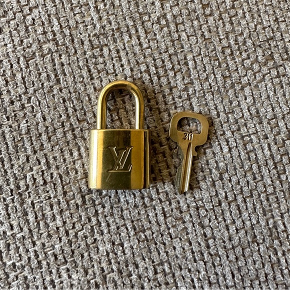 Louis Vuitton Lock & Key #311 - Picture 2 of 4